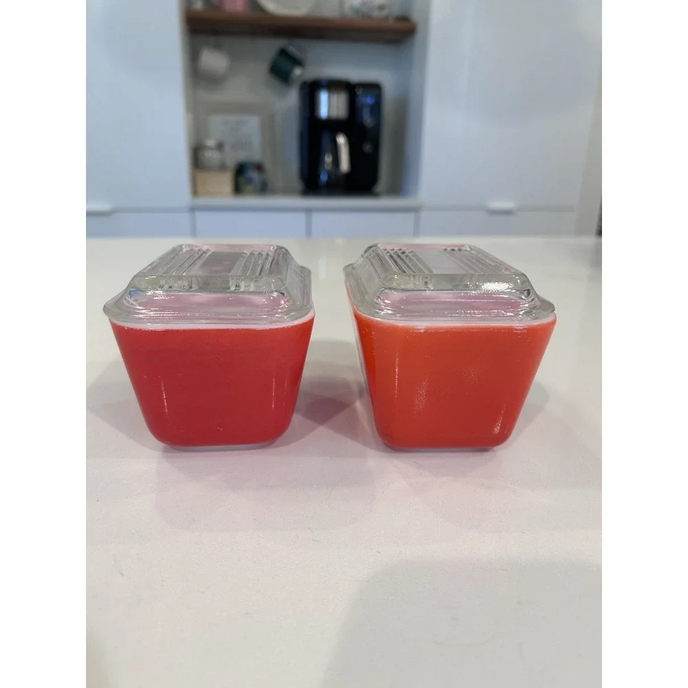 Pyrex 4pc Primary Red 501 Covered Refrigerator Storage Dishes 1947-60 Made USA